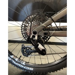 FOCUS SAM2 6.9 800 Wh Blanco | Ciclos Trujillo Terrassa