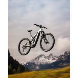 FOCUS THRON2 6.9 ABS 800 WH Plata | Ciclos Trujillo Terrassa