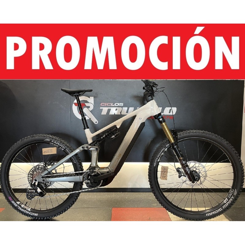 FOCUS SAM2 6.9 800 Wh Blanco | Ciclos Trujillo Terrassa