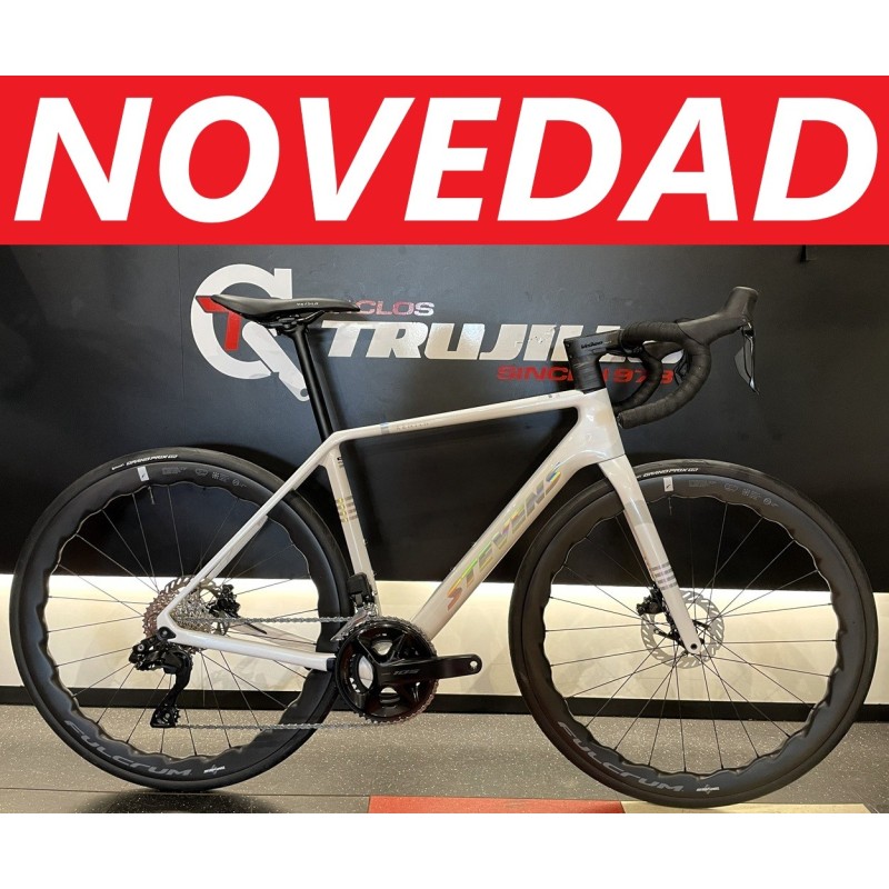 Bicicleta de Carretera STEVENS XENITH 105 DI2 2026 | Ciclos Trujillo Terrassa