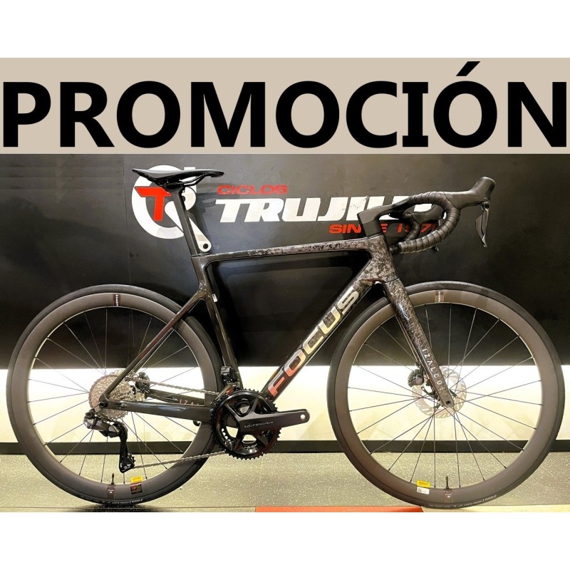 FOCUS IZALCO MAX 9.7 2026 Negro | Ciclos Trujillo Terrassa